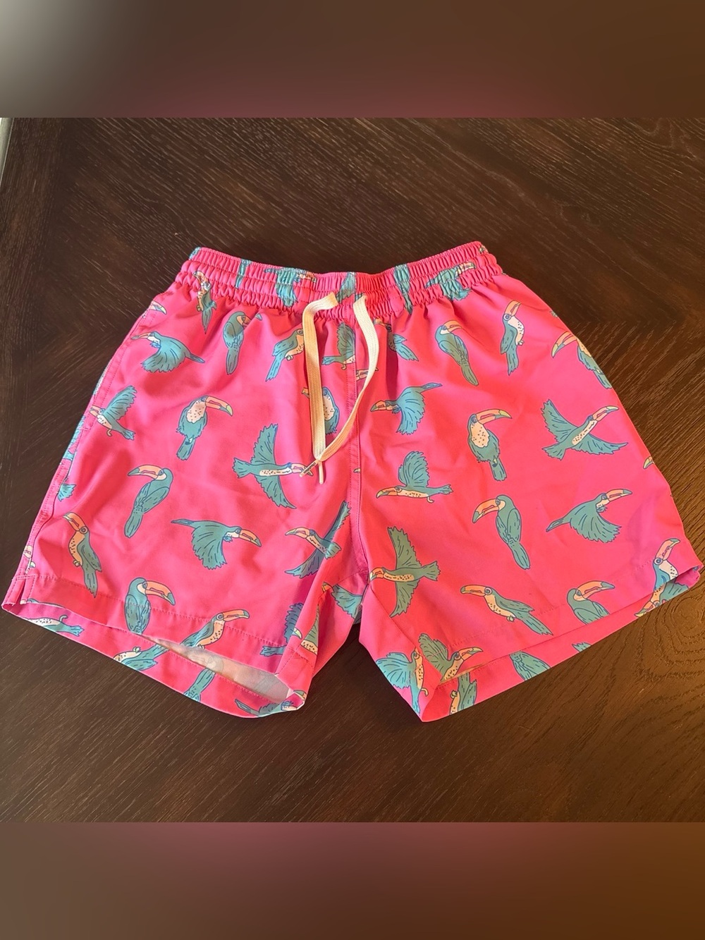 chubbies ToucanPrint Pink Swim‎ Trunks with Teal Accent men’s XS